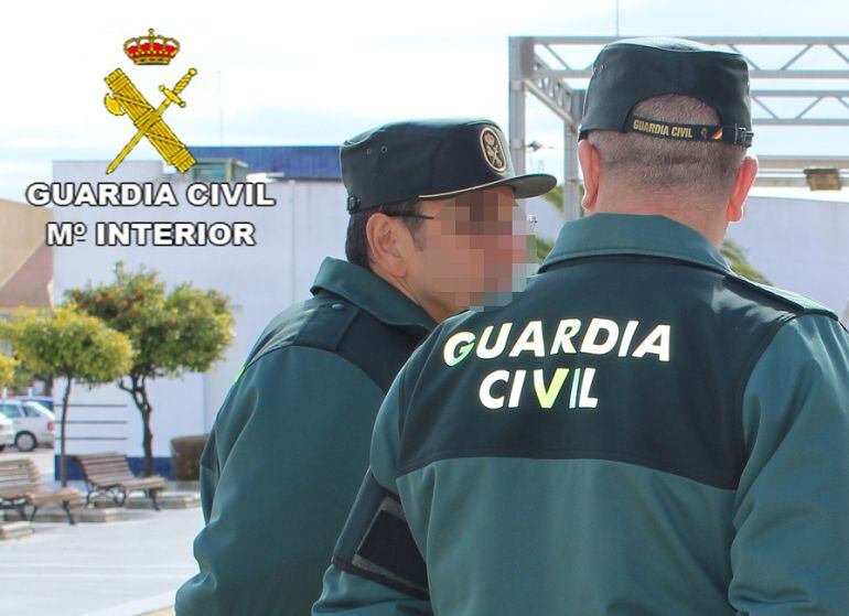 Agentes de la Guardia Civil.