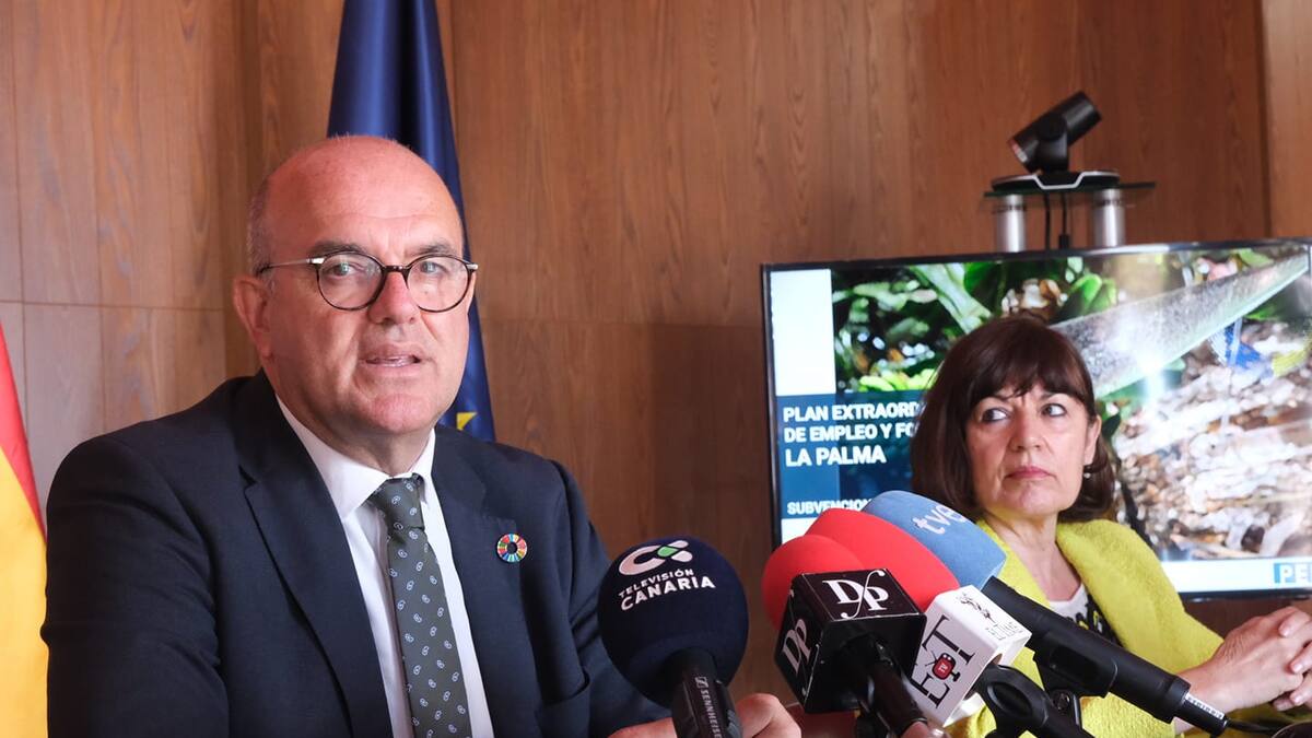 Indignación entre los afectados del volcán por las palabras de Anselmo Pestana que los acusó de "estar manejados" por Coalición Canaria