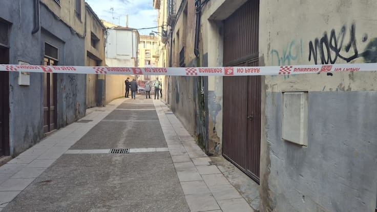 El Ayuntamiento de Calahorra solo va a realojar a los inquilinos que estén empadronados en el edificio que se derrumbó en la calle Estrella: "No sabemos cuál es su situación"