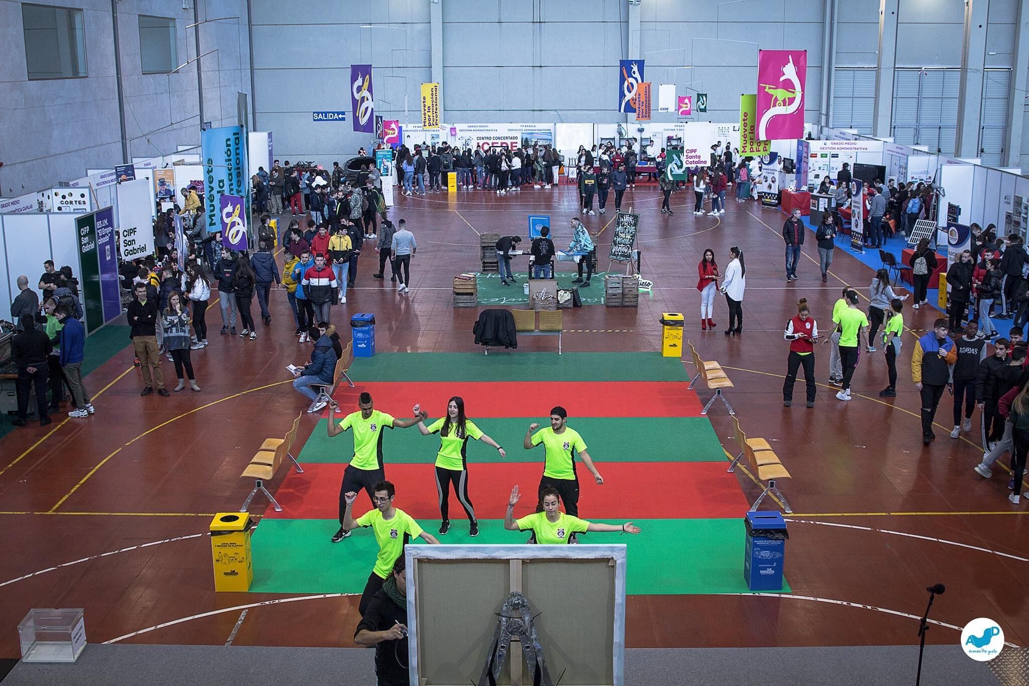 Imagen de archivo Feria de FP organizada por el Ayuntamiento de Aranda