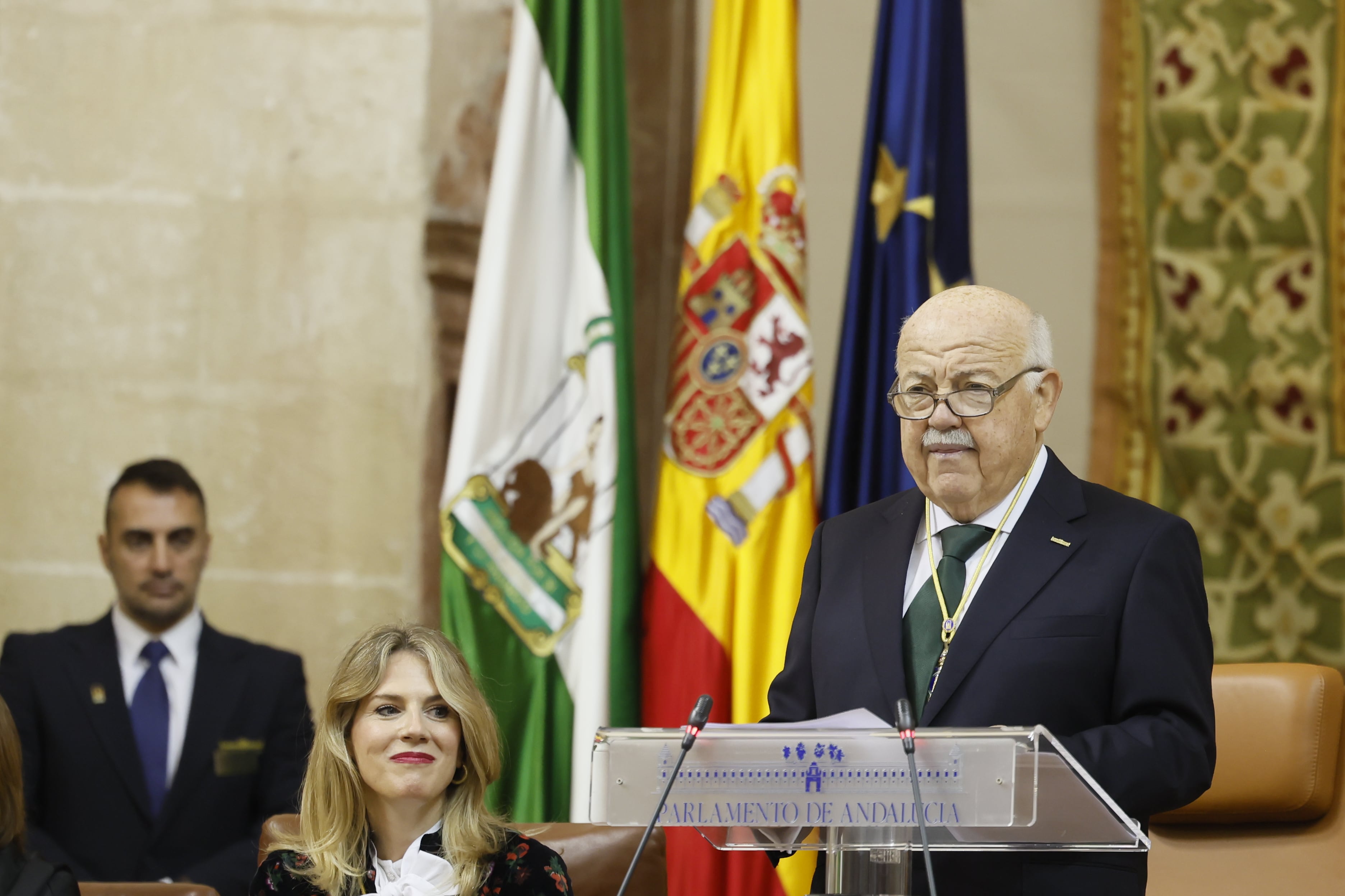 SEVILLA, 28/02/2026.- El presidente del Parlamento, Jesús Aguirre, durante su intervención en el acto institucional del 28 F, día de la comunidad, en el Parlamento de Andalucía en Sevilla. EFE/ José Manuel Vidal