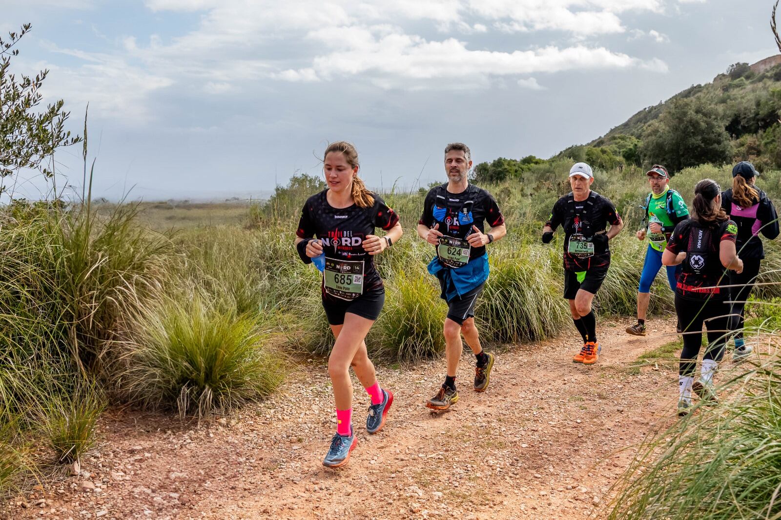 La prova va reunir 600 corredors malgrat el fort vent que va obligar a retallar la cursa dels 30 Km.