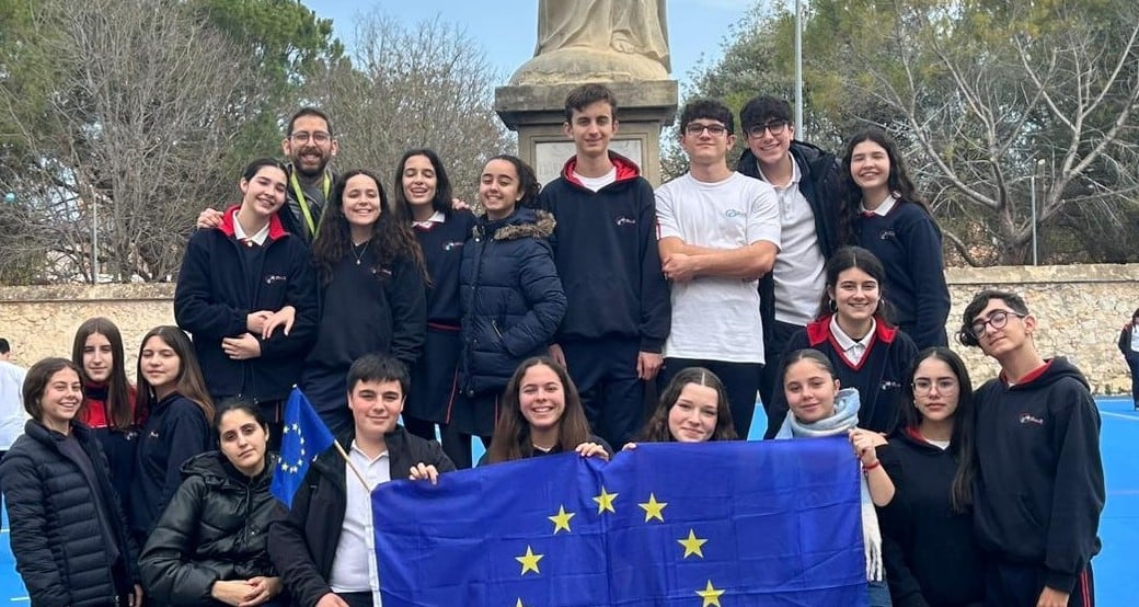 El Colegio Esclavas SCJ ha sido reconocido este curso como Escuela Embajadora del Parlamento Europeo (EPAS).