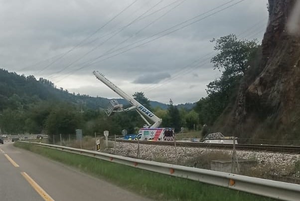 Muere un operario de grúa en un accidente laboral en Figaredo