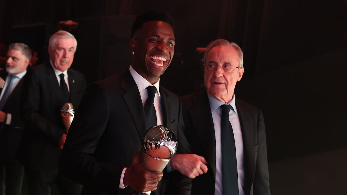 El grave error de Vinicius que podría provocar su salida del Real Madrid: "La estrategia es nefasta"
