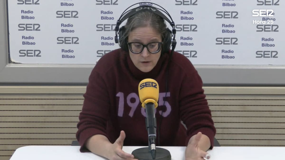 Cuando fuerza y precisión se conjuntan en unas mismas manos: la cirujana plástica que es campeona de levantamiento de piedras