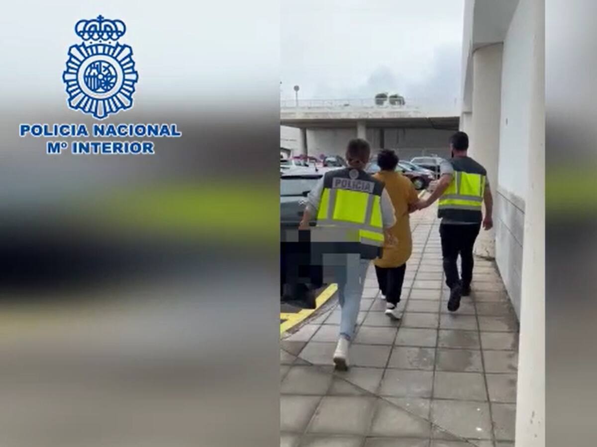Detenida en el Aeropuerto de Lanzarote con más de un kilo de droga adosada al cuerpo