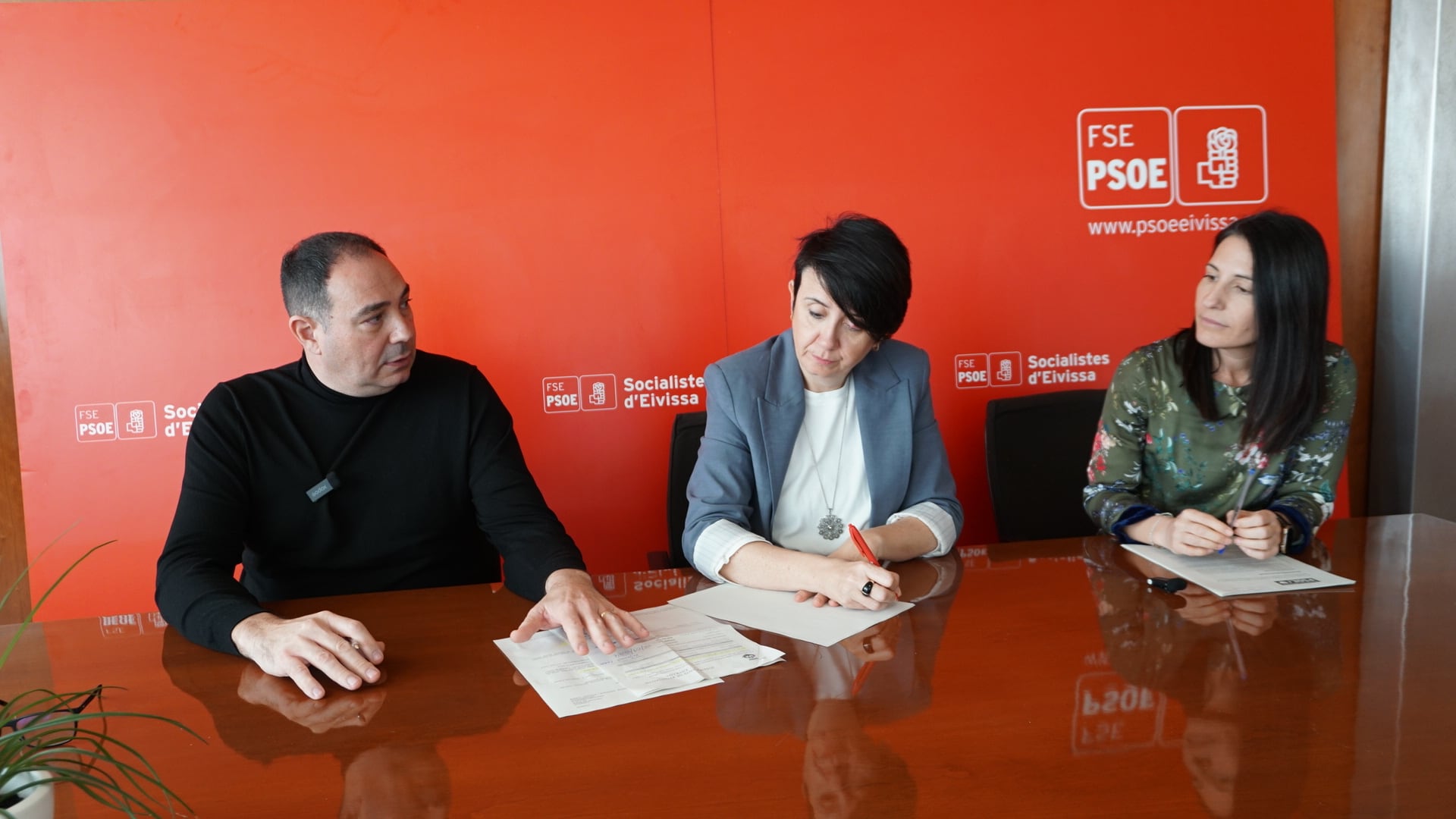 Los representantes del PSOE en el Consell