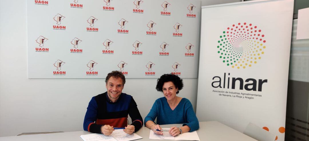 ALINAR firma la renovación de un acuerdo de colaboración con UAGN para apoyar el buen funcionamiento de la cadena alimentaria y la transparencia en los contratos durante la campaña de Espárrago de Navarra