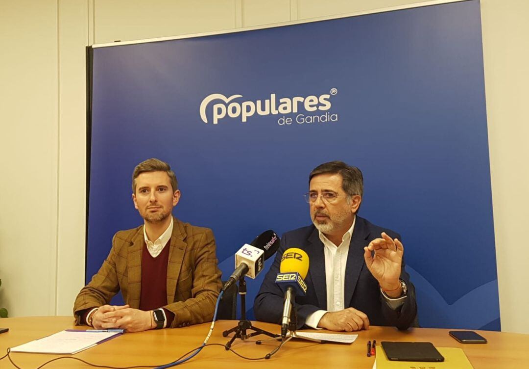 Víctor Soler y Alfredo Castelló del PP