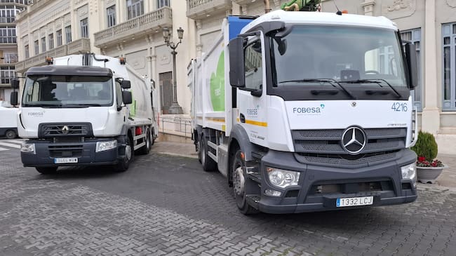 Camiones del servicio