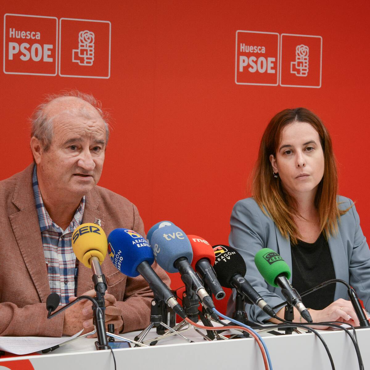 El PSOE acusa al PP de firmar un acuerdo ilegal y nulo de pleno derecho en el Ayuntamiento de Huesca