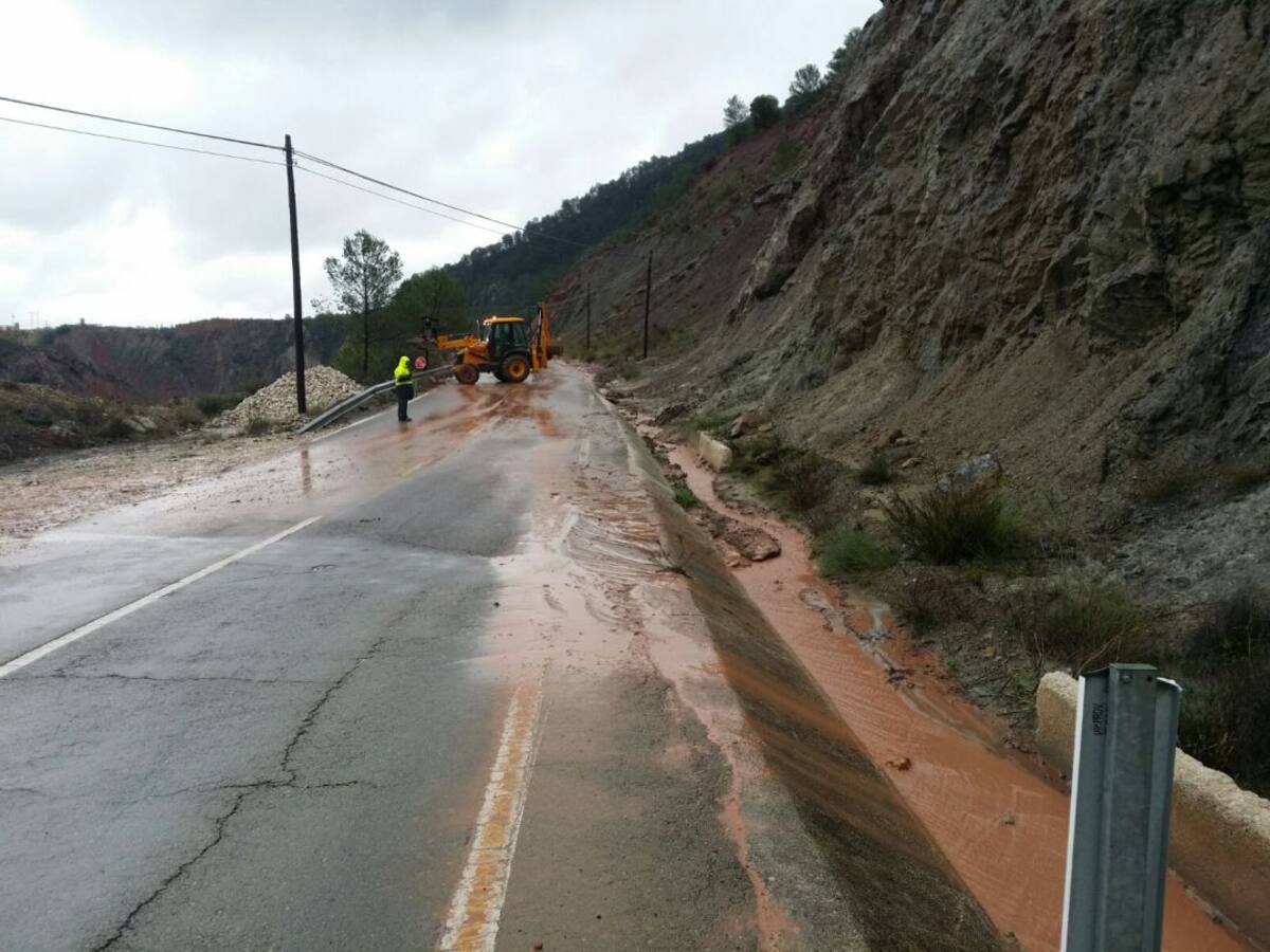 Las carreteras de Valencia a evitar por alerta de lluvias