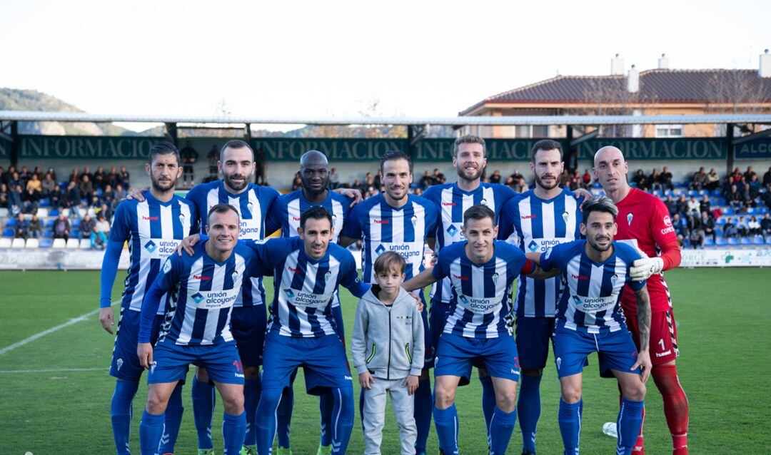 Alineación del Alcoyano ante el Alzira