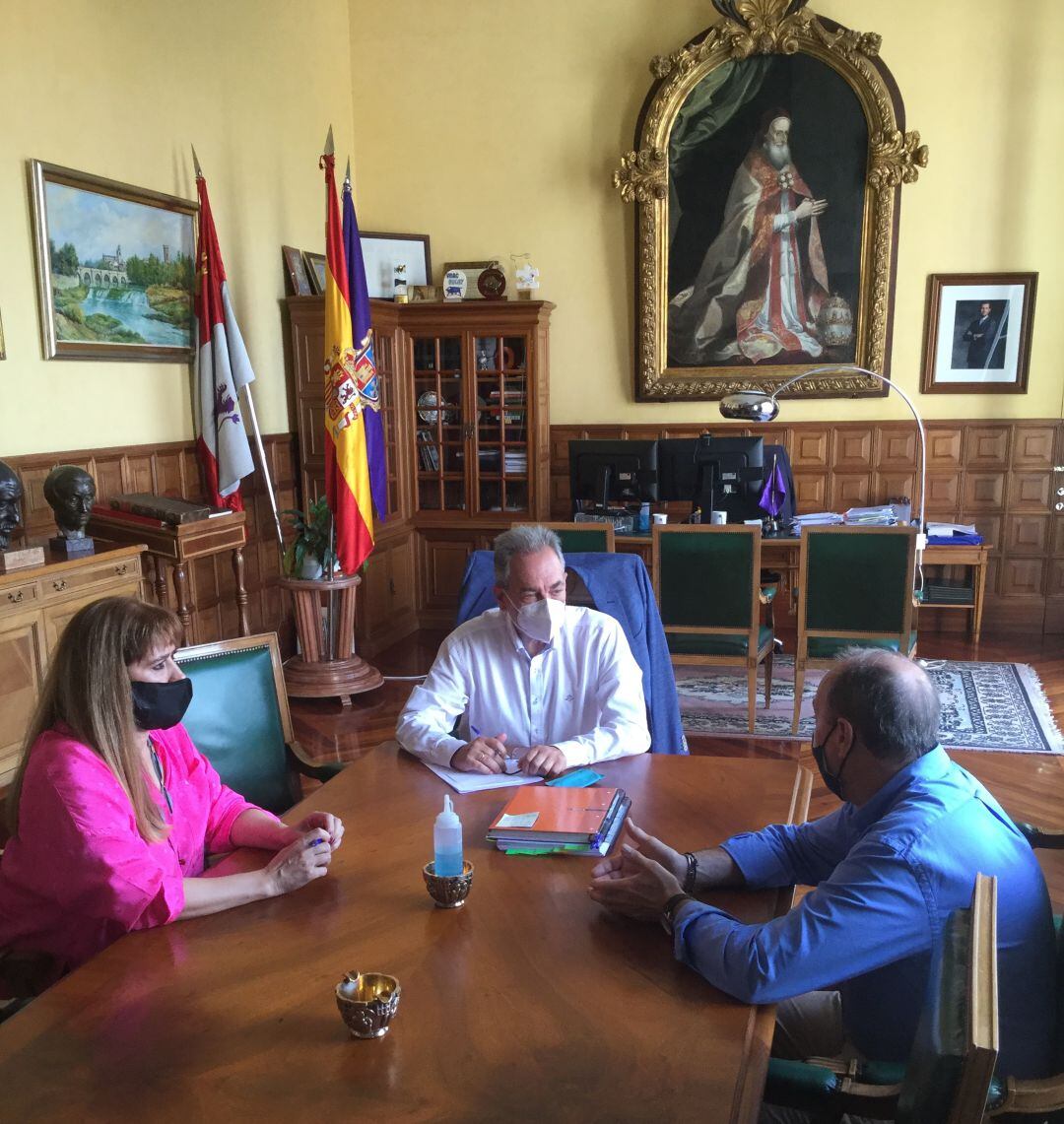 Los empresarios de Palencia piden más suelo industrial en Palencia