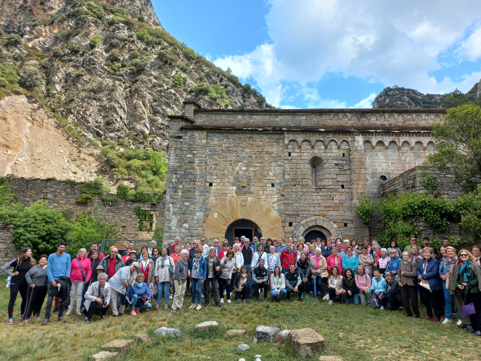 Visita al valle de Isábena en el que participaron más de 100 ribagorzanos