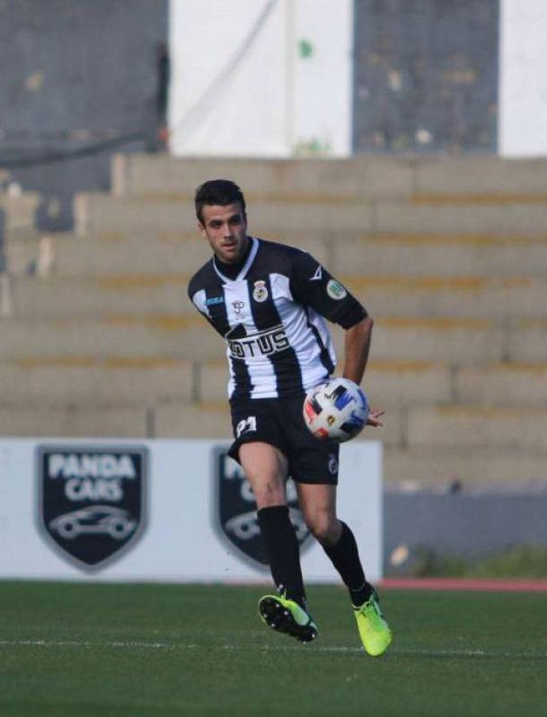 Fabrizio Danese llega para apuntalar la defensa del Eldense