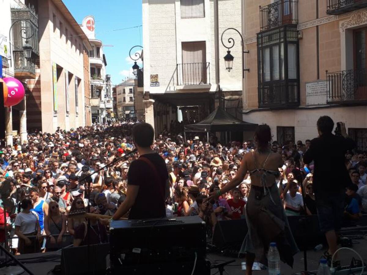 La música se apodera de la calle