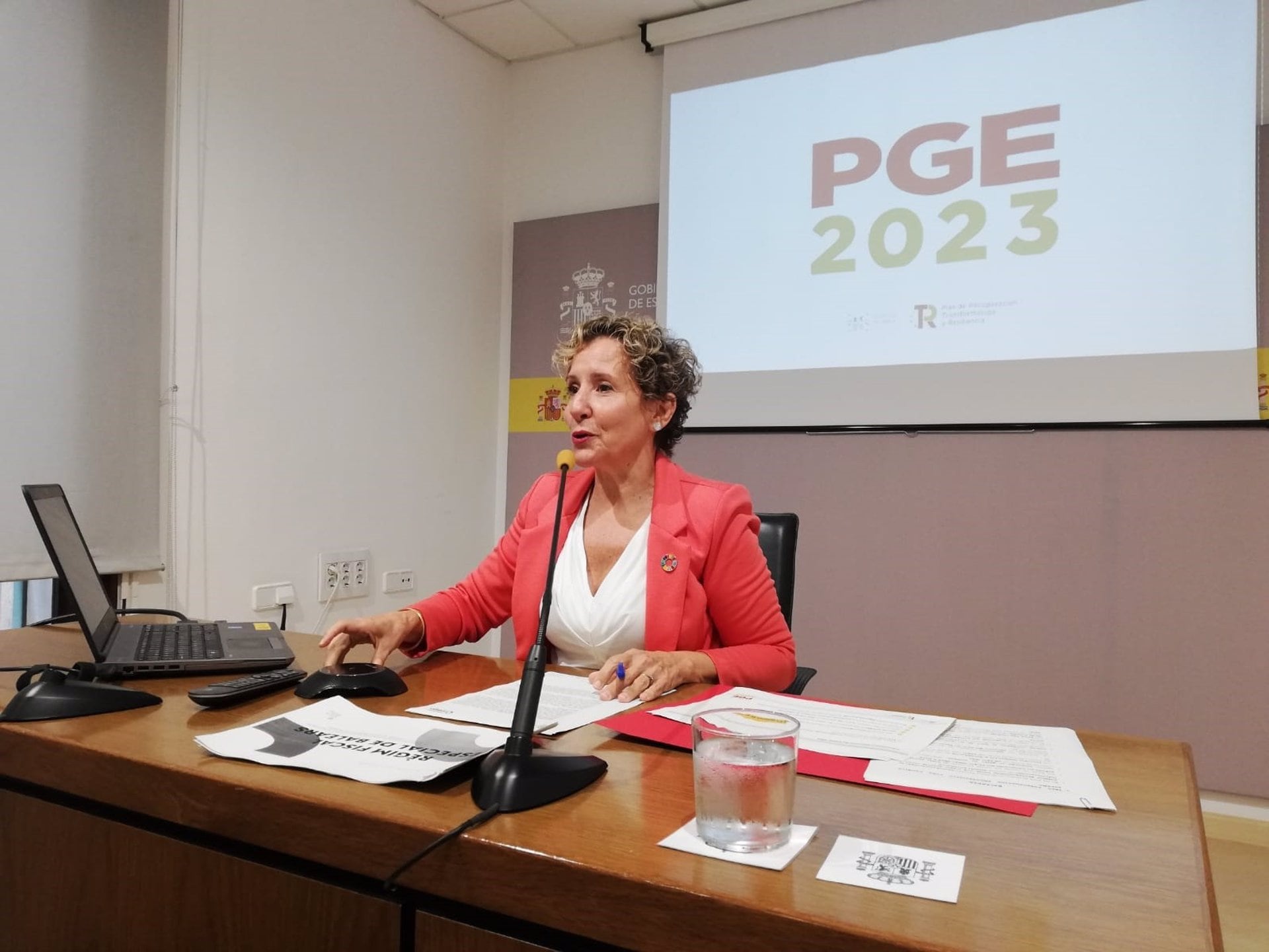 La delegada del Gobierno en Baleares, Aina Calvo, durante la presentación sobre los PGE de 2023. - EUROPA PRESS