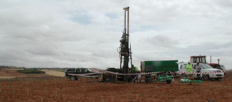 Trabajos sobre el ATC en Villar de Cañas