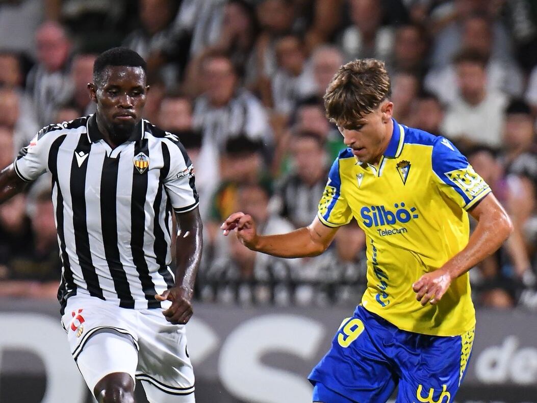 De la Rosa en el encuentro frente al Castellón. Foto: Cádiz CF.