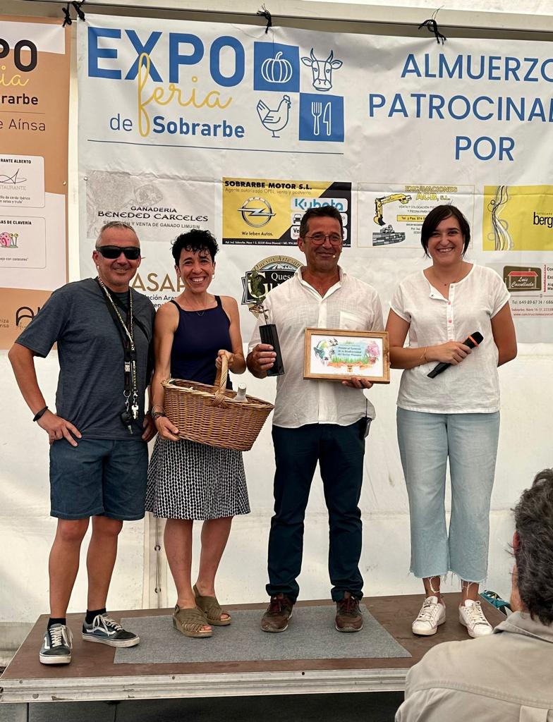 El ganadero de Aínsa, Luis Lascorz, recibía el Premio a la Diversidad Agrícola y Ganadera