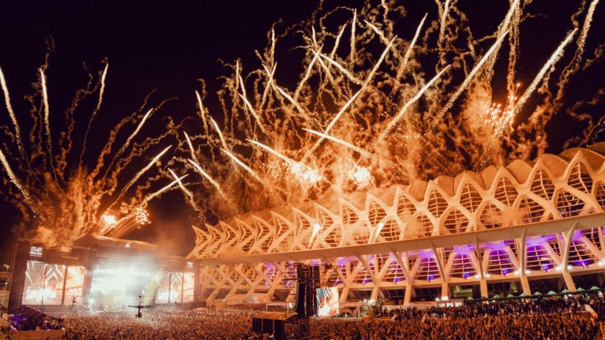 Entrevista en Hoy por Hoy València con Joanvi Díez y Vicente Inglada sobre la devolución de parte del dinero de las entradas de Les Arts