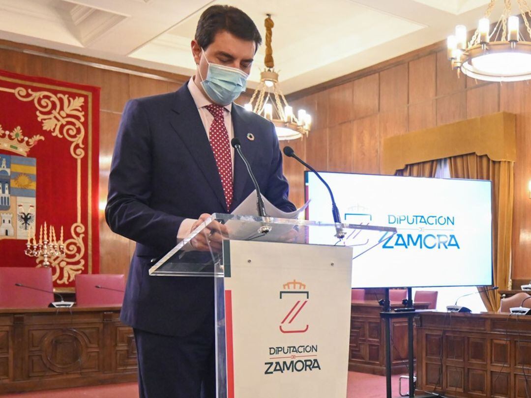  Ángel Ibañez durante su intervención