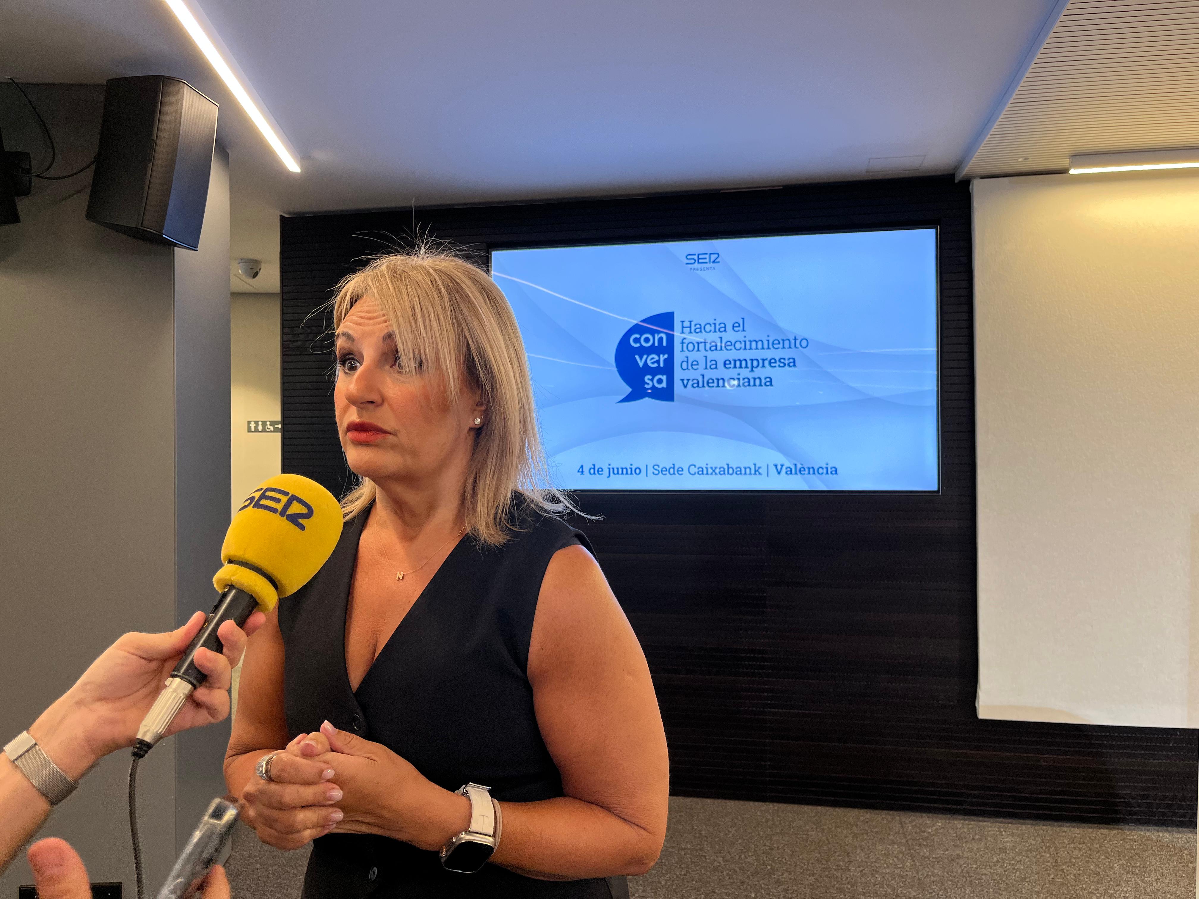 Nuria Montes, secretaria general de Hosbec, durante el Convera "Hacia el fortalecimiento de la empresa valenciana".