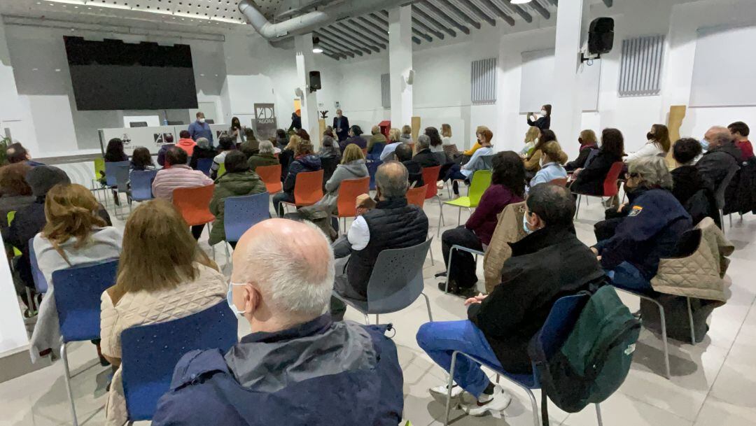 Recepción de los contratados en Avalem Experiència