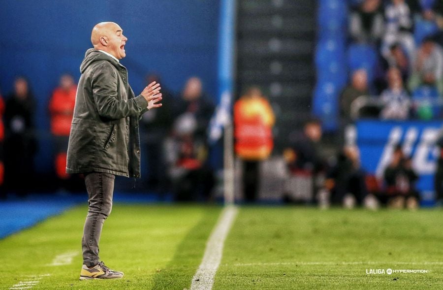 Óscar Gilsanz en un partido del Dépor | Foto: LaLiga