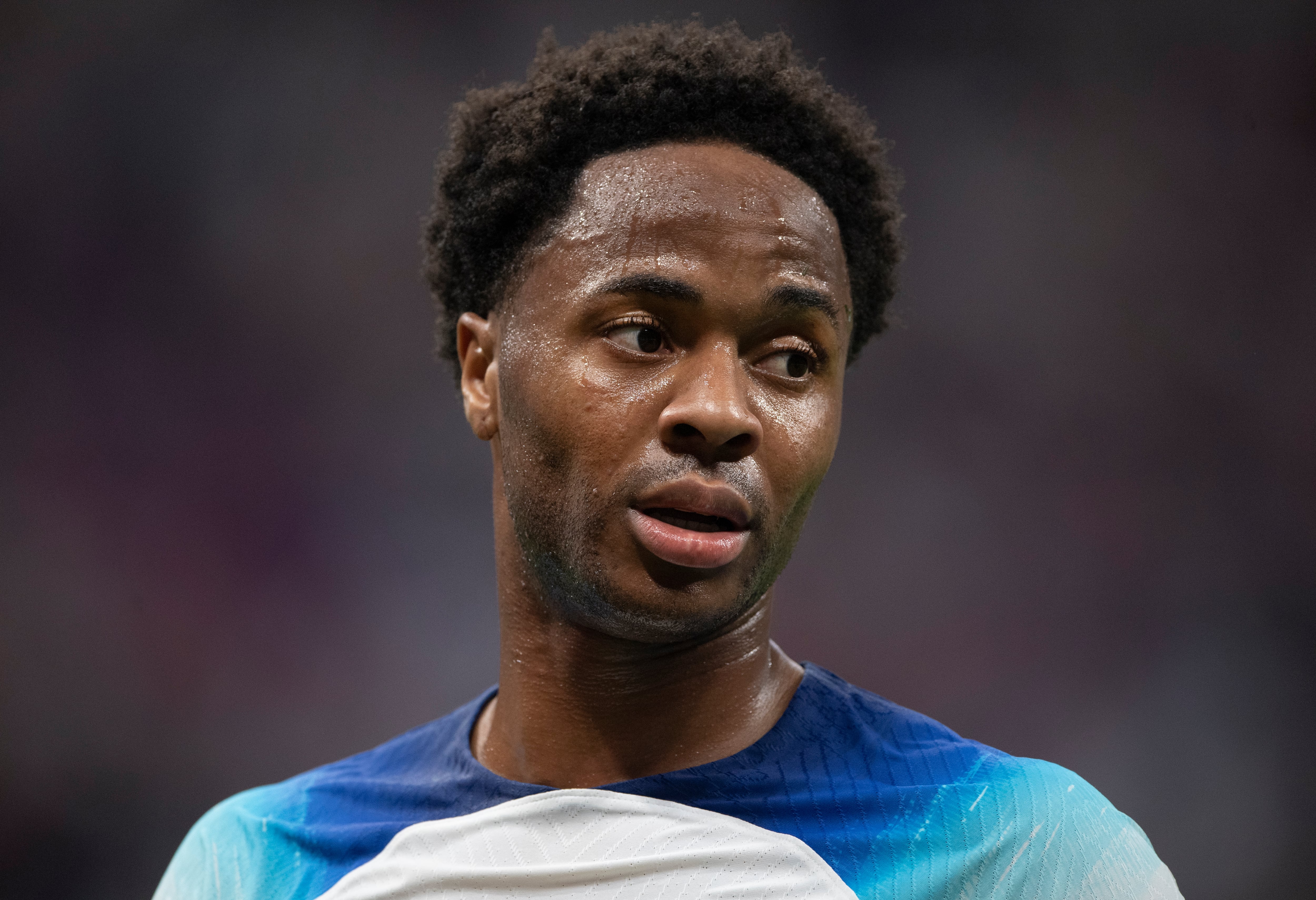 Sterling en el partido ante Estados Unidos.