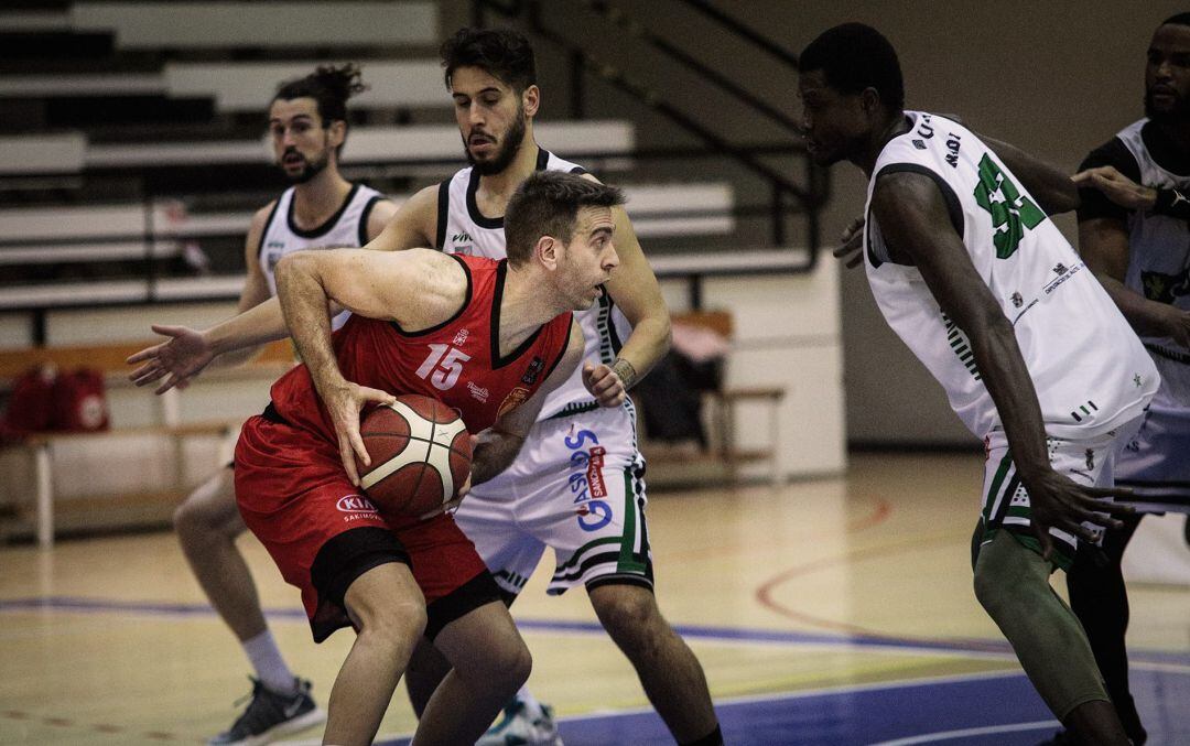 Iñaki Narros en su partido 500 en ligas LEB 