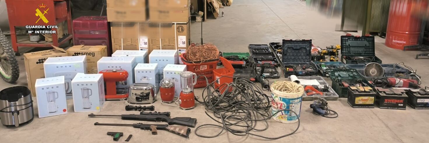 Material incautado por la Guardia Civil