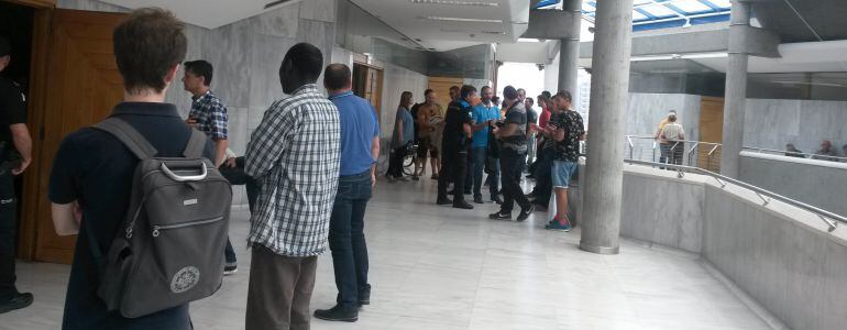 Momentos antes del juicio