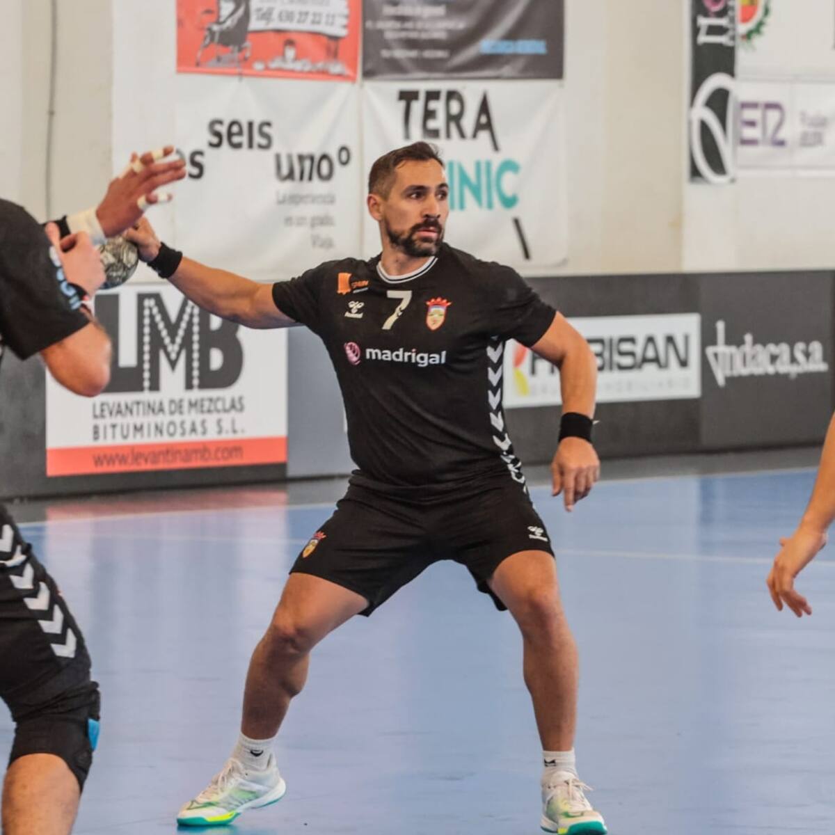 El Elda - C.E.E. recibe, sin confianzas, al Handbol Sant Joan (D. 12.15 h)