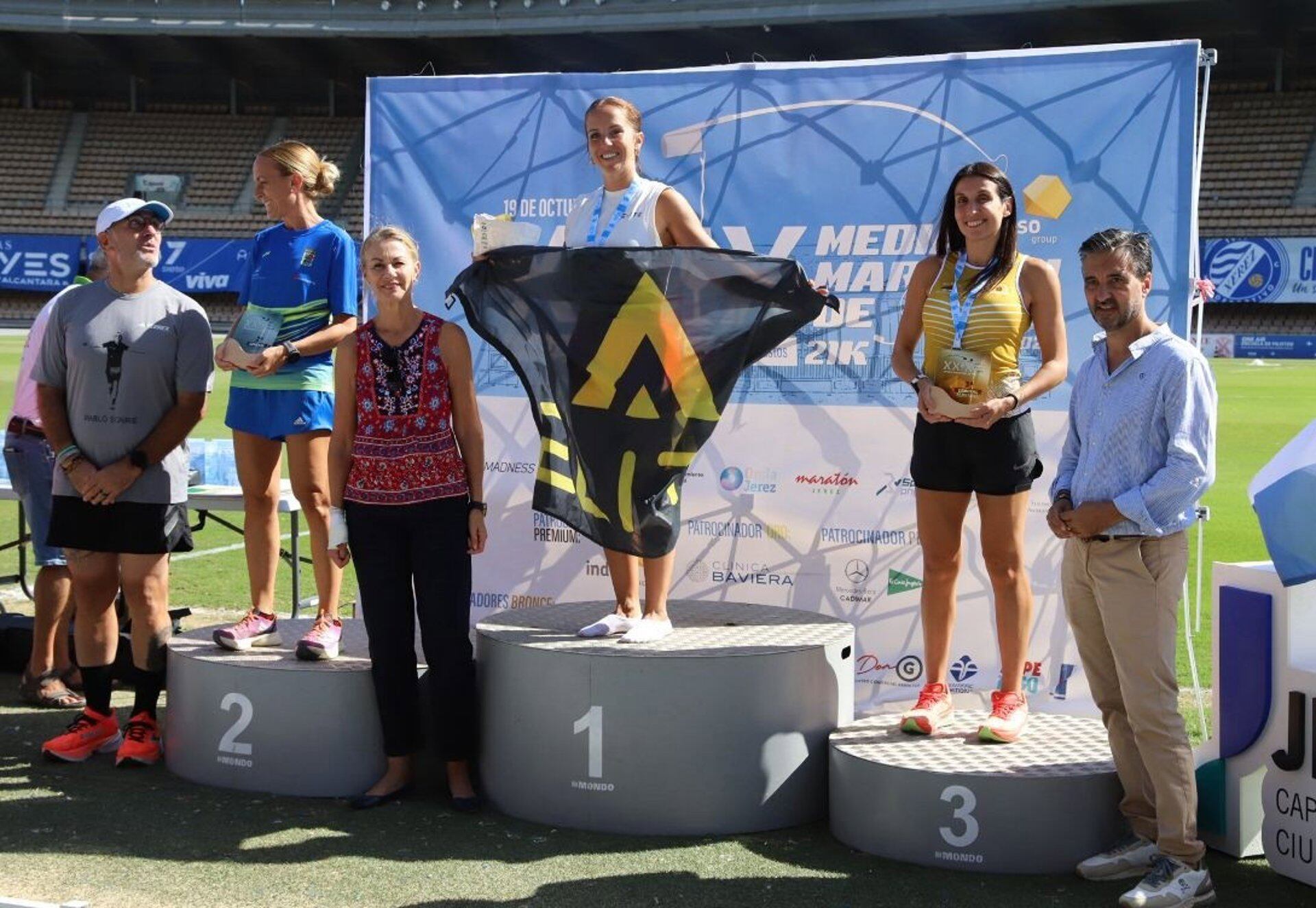 Imagen podio de la Media Maratón de Jerez