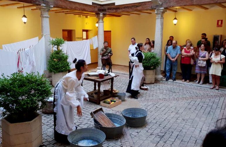 Escena de 'La noble y pobre'