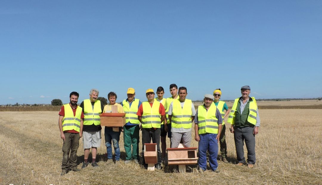 Agricultores y ganaderos de Calzada de los Molinos (Palencia) se implican con el medio ambiente