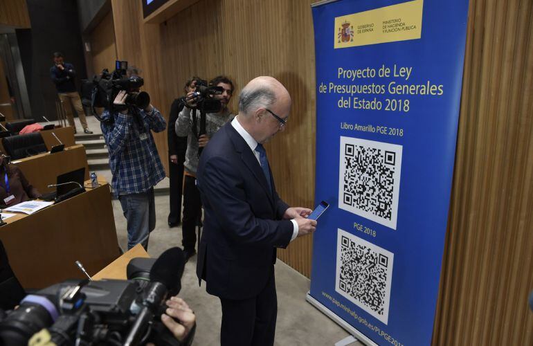 Cristóbal Montoro presenta los Presupuestos Generales 2018