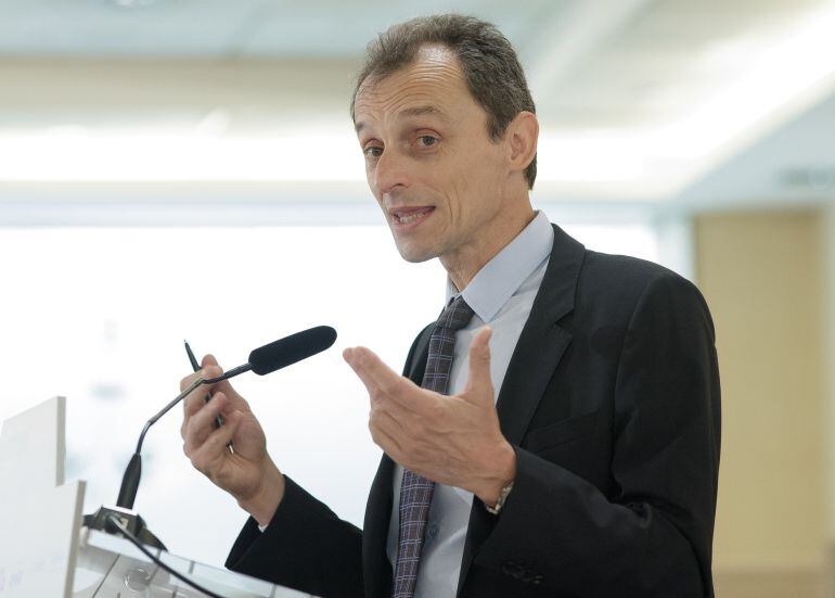 Pedro Duque durante una rueda de prensa. 