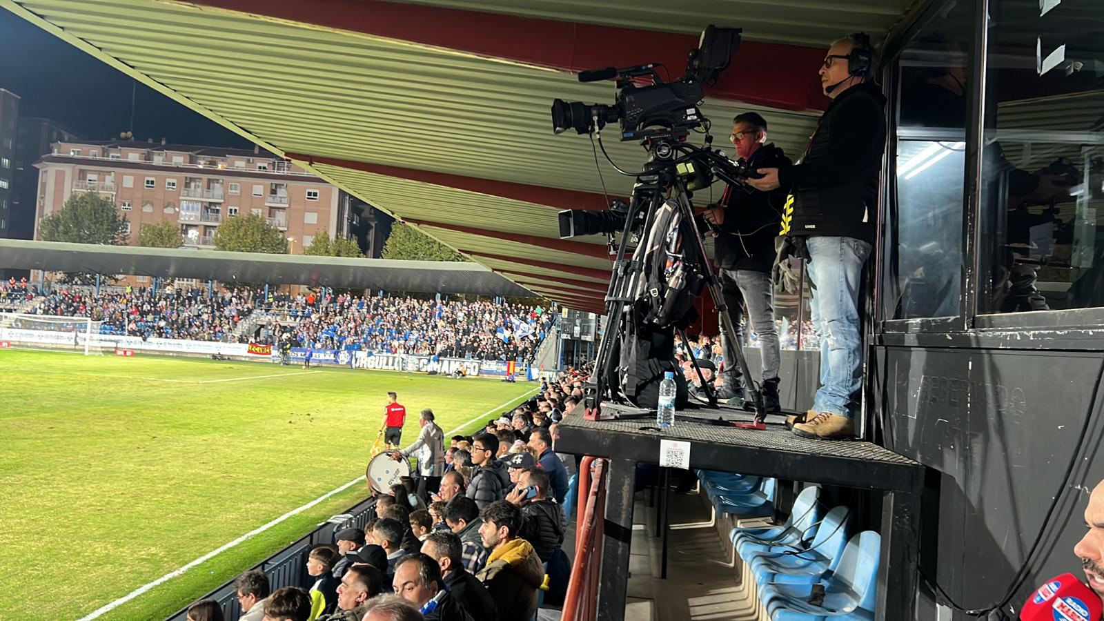 Los que le cantaron al Almería despertaron a la fiera.