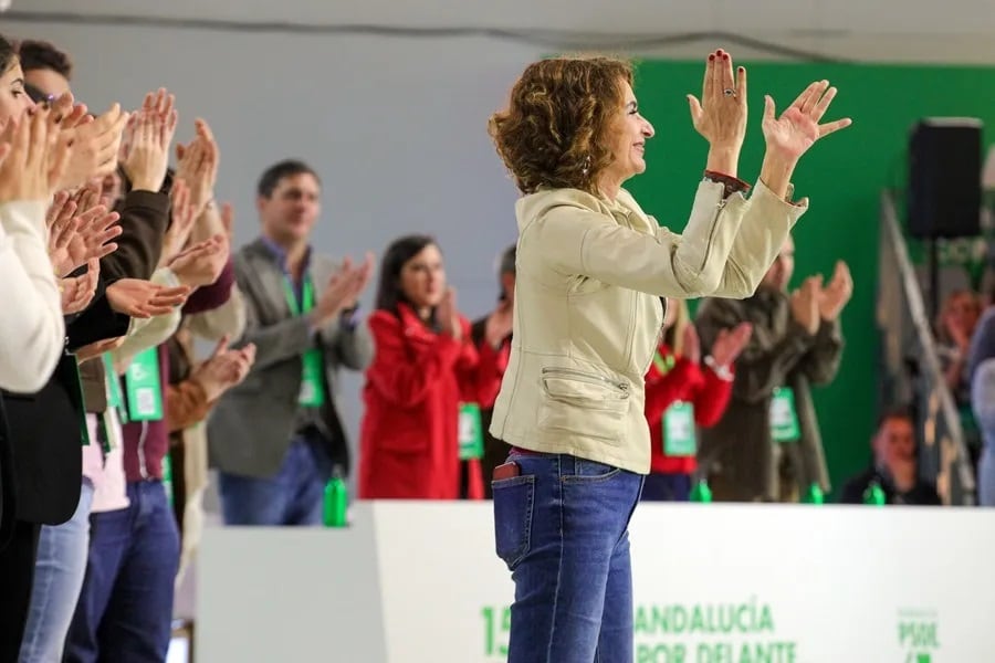 La secretaria general del PSOE-A, María Jesús Montero, interviene en el XV Congreso del PSOE-A