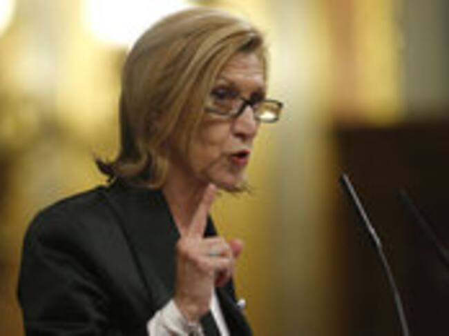 La líder de UPyD, Rosa Díez, durante su intervención en la sesión de la tarde del debate sobre el estado de la nación que ha arrancado hoy en el Congreso de los Diputados