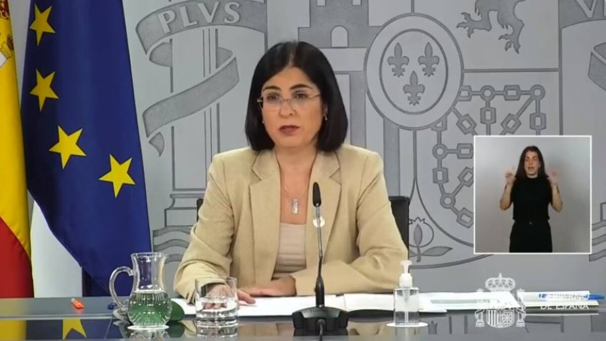 España paraliza durante 15 días la vacunación con AstraZeneca