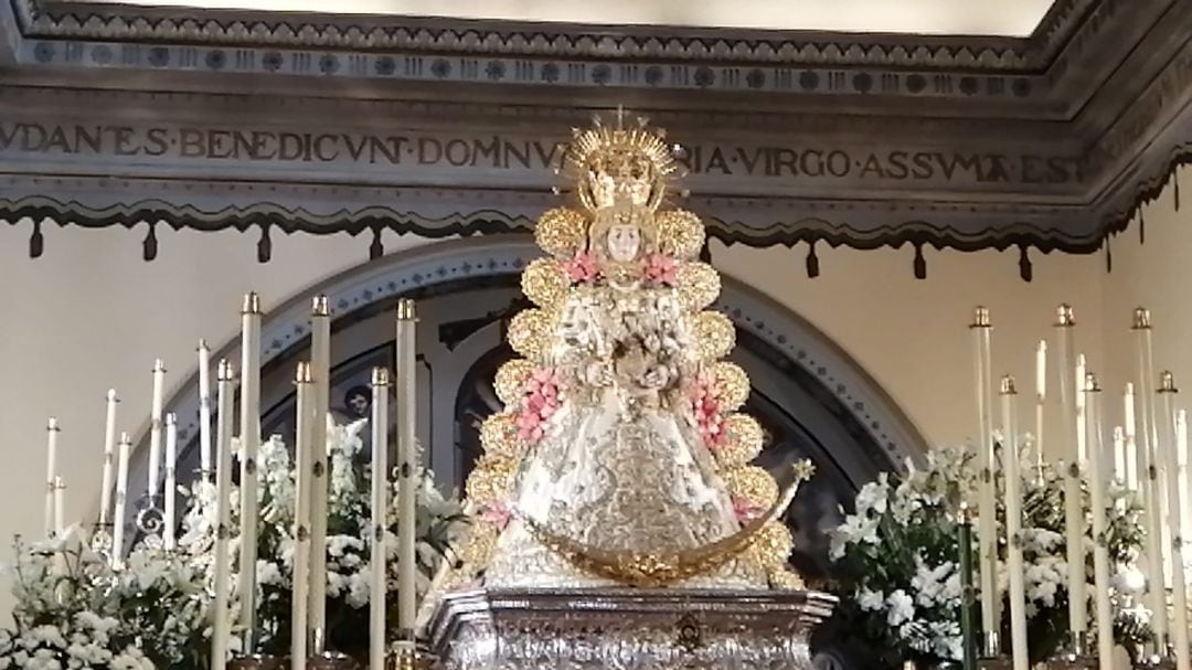 La Virgen del Rocío en Almonte (Huelva)