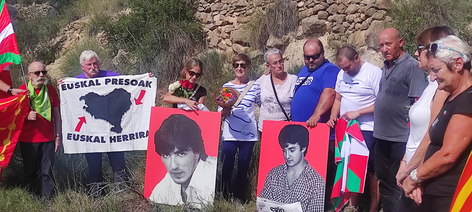 Homenaje a Lasa y Zabala en el paraje de Busot (Alicante) en el que se encontraron sus cuerpos en el 40 aniversario