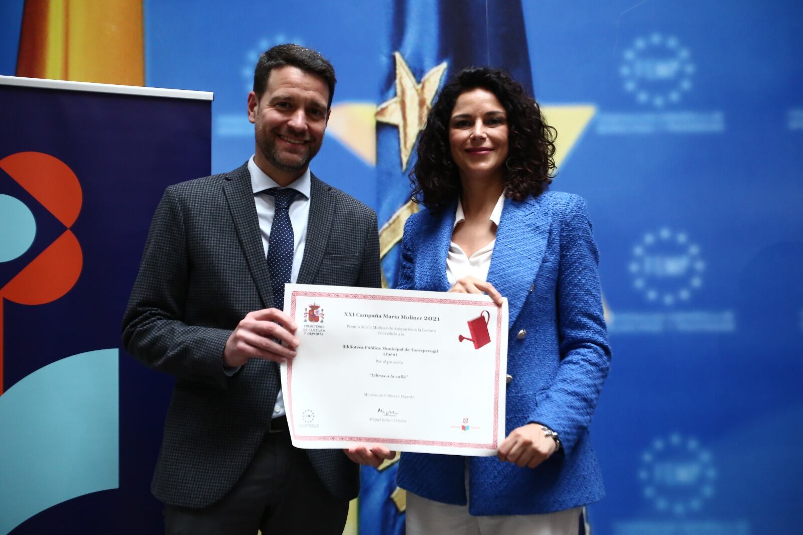 José Ruiz y Eva María Ruiz han recogido el reconocimiento.