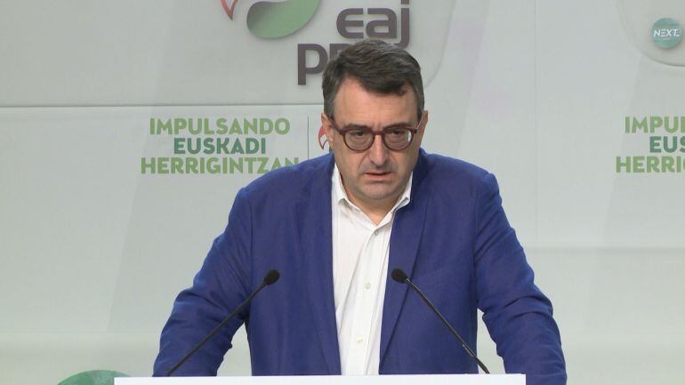 Aitor Esteban en una comparecencia ante los medios