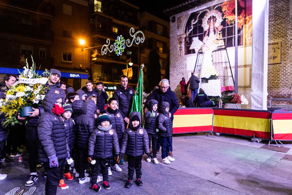 Ofrenda Floral a la Virgen de La Paz en Alcobendas